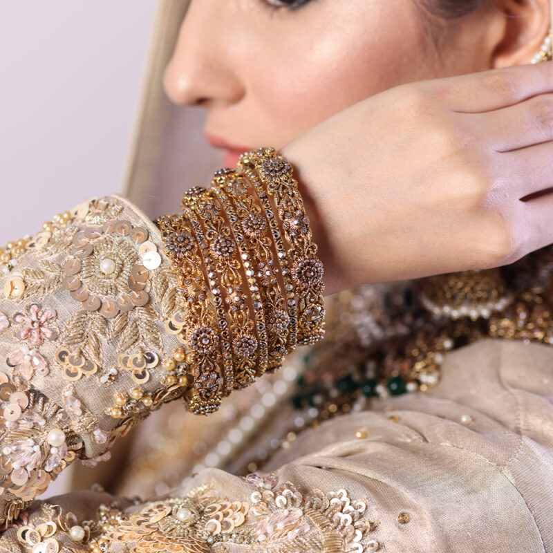 Gold Plated 7 Piece Bangles Set - 002