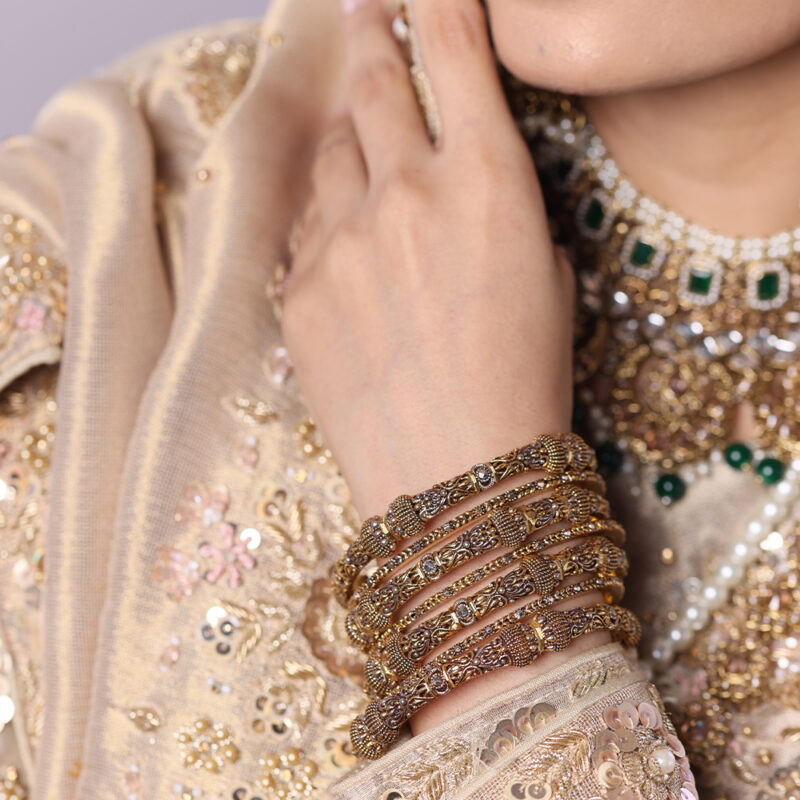 Gold Plated 7 Piece Bangles Set - 001